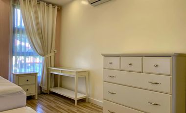 FOUR BEDROOM HOUSE AND LOT FOR SALE/RENT IN HACIENDA ROYALE