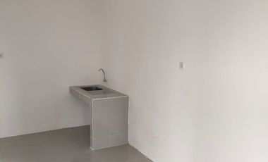 Rumah 2 Lantai Green Garden Icon Mall Kebomas Gresik