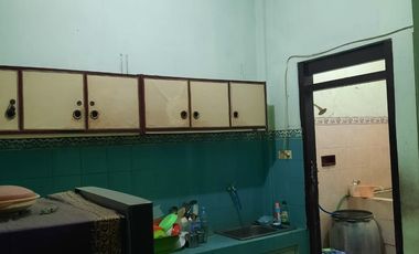 Rumah dijual di GKB Manyar Gresik