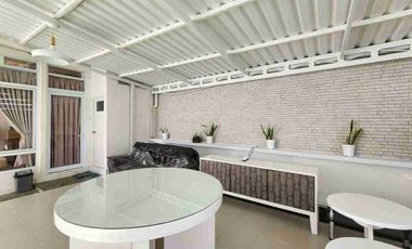 Ready-to-Move-In Villa with Pool, Fully Furnished, Priced Around 4 Billion in Mumbul, Nusa Dua