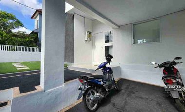 Ready-to-Move-In Villa with Pool, Fully Furnished, Priced Around 4 Billion in Mumbul, Nusa Dua
