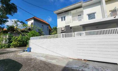 Ready-to-Move-In Villa with Pool, Fully Furnished, Priced Around 4 Billion in Mumbul, Nusa Dua