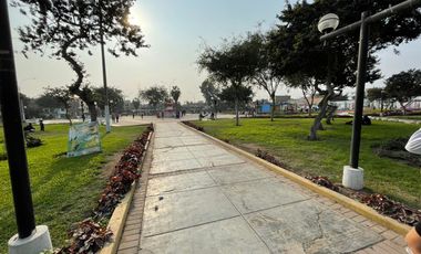 VENTA DE CASA CON LOCAL COMERCIAL – TRES PISOS- CARABAYLLO