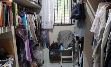 VENDO CASA UNA PLANTA EN FRACC. COSTA DE ORO  BUENA UBICACION