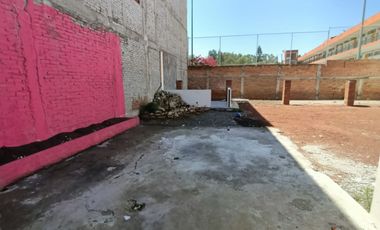 Terreno comercial  con flujo vehicular y peatonal de Morelia.