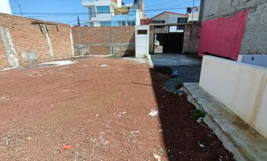 Terreno comercial  con flujo vehicular y peatonal de Morelia.