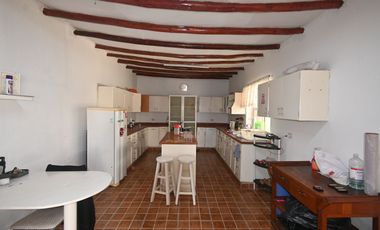 HOSTAL EN VENTA 16 HAB. KM 63 PAN.SUR CHILCA