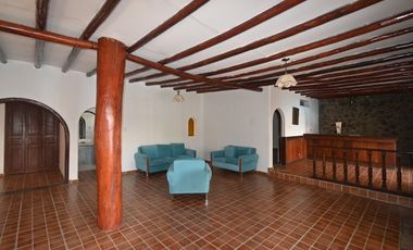 HOSTAL EN VENTA 16 HAB. KM 63 PAN.SUR CHILCA