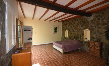 HOSTAL EN VENTA 16 HAB. KM 63 PAN.SUR CHILCA