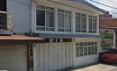 CASA EN VENTA EN URUAPAN