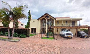 Casa en Renta via Sopó Sector los Clubes.
