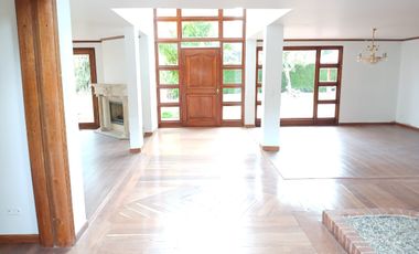 Casa en Renta via Sopó Sector los Clubes.