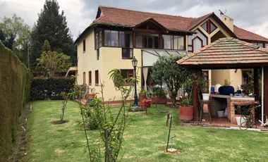 Casa en Renta via Sopó Sector los Clubes.
