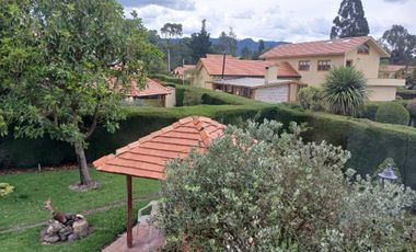 Casa en Renta via Sopó Sector los Clubes.