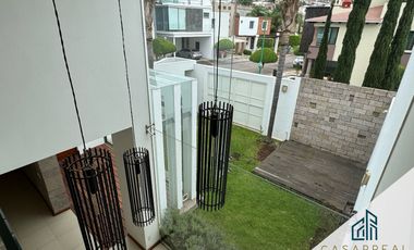 CASA EN RENTA REAL MIL CUMBRES