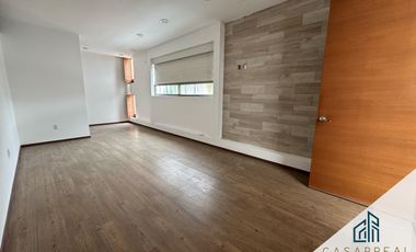 CASA EN RENTA REAL MIL CUMBRES
