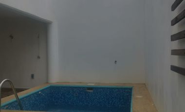 CASA EN VENTA FRACCIONAMIENTO PASEOS KABAH, SM 222 CANCUN, Q. ROO.