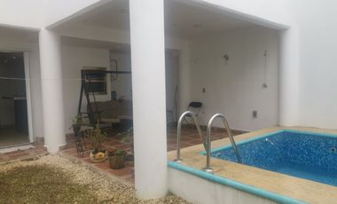 CASA EN VENTA FRACCIONAMIENTO PASEOS KABAH, SM 222 CANCUN, Q. ROO.