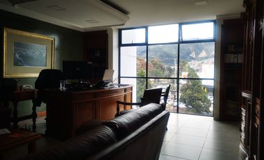 Arriendo Oficina - Frente a Unicentro