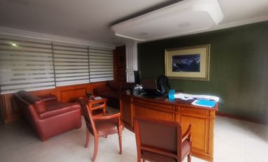 Arriendo Oficina - Frente a Unicentro
