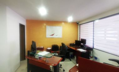 Arriendo Oficina - Frente a Unicentro