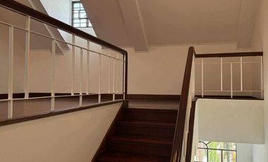 ⛳️ Townhouse Golf Villas 2 BR  newly renovated for Sale in Manila Southwoods, Carmona Cavite