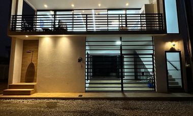VILLAMIL PLAYAS VENDO APARTAMENTO FRENTE AL MAR URBANIZACION ACAPULCO