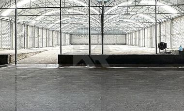 BODEGA A ESTRENAR DE 1800 METROS CON ANDEN DE DESCARGA