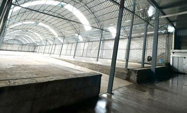 BODEGA A ESTRENAR DE 1800 METROS CON ANDEN DE DESCARGA