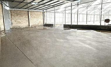 BODEGA A ESTRENAR DE 1800 METROS CON ANDEN DE DESCARGA