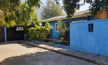 OPORTUNIDAD CASA SECTOR COMERCIAL INDUSTRIAL EN EL CENTRO DE TALCA SE VENDE CASA DE 400 m²