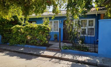 OPORTUNIDAD CASA SECTOR COMERCIAL INDUSTRIAL EN EL CENTRO DE TALCA SE VENDE CASA DE 400 m²