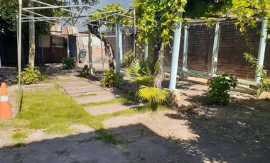 OPORTUNIDAD CASA SECTOR COMERCIAL INDUSTRIAL EN EL CENTRO DE TALCA SE VENDE CASA DE 400 m²