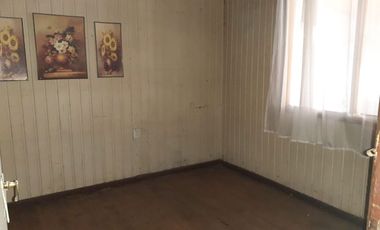 OPORTUNIDAD CASA SECTOR COMERCIAL INDUSTRIAL EN EL CENTRO DE TALCA SE VENDE CASA DE 400 m²