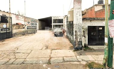 Bodega de 500m² sobre Av. Domingo Diez