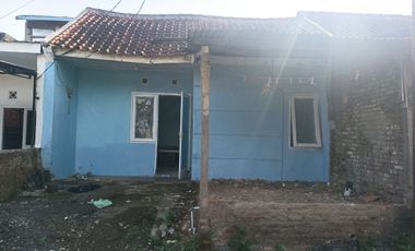 [WAHYU - 081843----] Dijual Rumah Lama Murah Negotiable Di Karangpawitan Garut