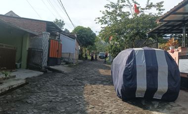 [WAHYU - 081843----] Dijual Rumah Lama Murah Negotiable Di Karangpawitan Garut