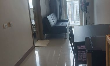 1 bedroom with balcony Fully Furnished (FOR RENT)