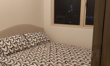 1 bedroom with balcony Fully Furnished (FOR RENT)