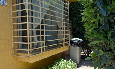 SE VENDE CASA  150 M2 , BUIN ,3 DORMITORIOS , 3 BAÑOS .