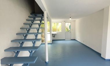 Casa en venta en Santa Teresa II, recién remodelada, 2 rec. acepto créditos