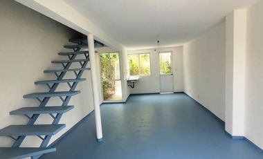 Casa en venta en Santa Teresa II, recién remodelada, 2 rec. acepto créditos