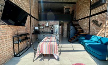 Loft en venta con piscina privada en Xochitepec, Morelos.
