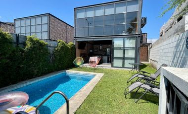Loft en venta con piscina privada en Xochitepec, Morelos.