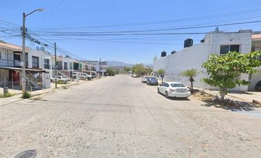 CASA DUPLEX EN VENTA, FRACC. LOS TAMARINDOS, IXTAPA, JALISCO