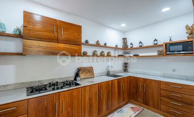 Kuta Bali Leasehold Villas for Families or Groups: Up to 12 People, 5 Minutes from Waterbom Bali