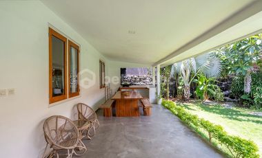 Kuta Bali Leasehold Villas for Families or Groups: Up to 12 People, 5 Minutes from Waterbom Bali