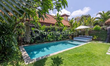 Kuta Bali Leasehold Villas for Families or Groups: Up to 12 People, 5 Minutes from Waterbom Bali