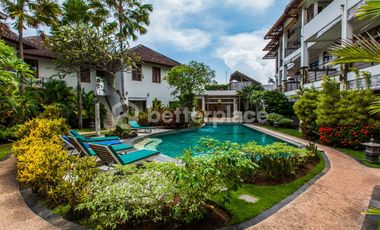 3 Star Hotel with Pool, Restaurant, Spa, and Yoga Space – 3 Minutes from Echo Beach, Canggu