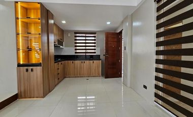 WELL MAINTAINED SINGLE DETACHED HOUSE AND LOT IN ENCLAVE OF BF HOMES PARAÑAQUE CITY